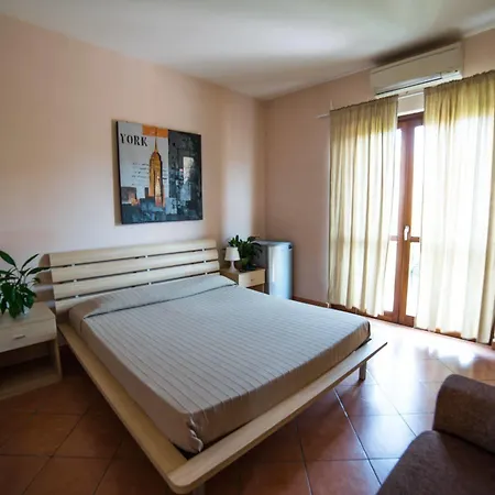 La Maison Jolie Hotel Fiumicino