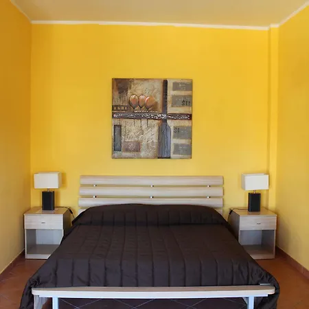 Hotel La Maison Jolie Fiumicino