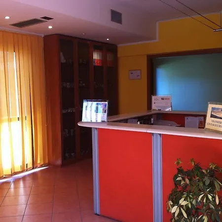 Hotel La Maison Jolie Fiumicino